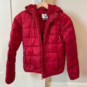 Aritzia TNA The Little Fuzzy Puff XS